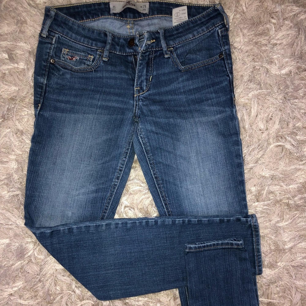hollister jeans!!